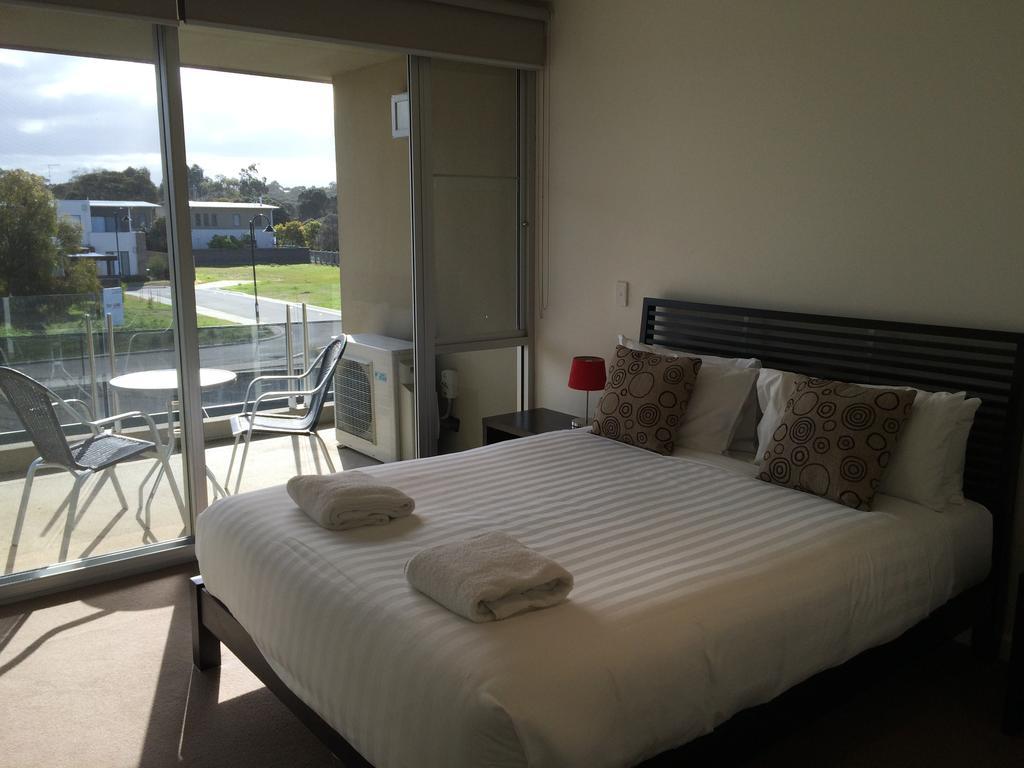 Onshore Torquay Quarto foto