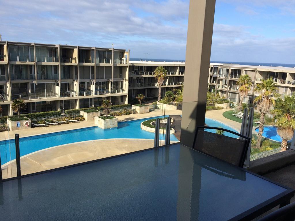 Onshore Torquay Quarto foto